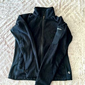 Women’s Columbia inner-shell fleece jacket